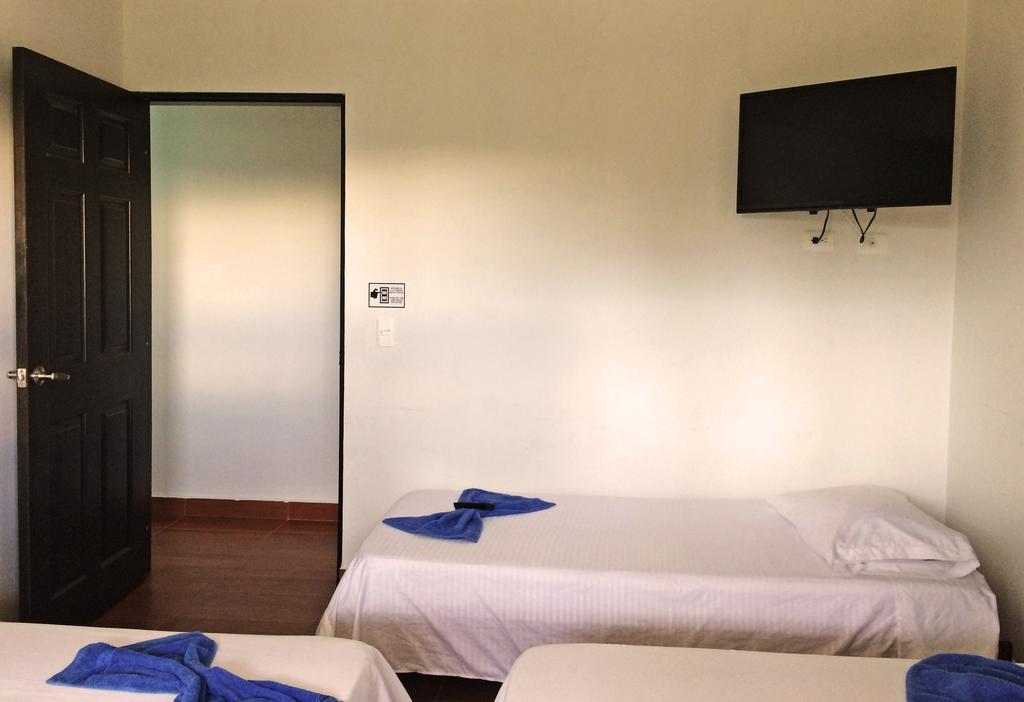 Hostal Casa De Los Taitas Salento Bagian luar foto