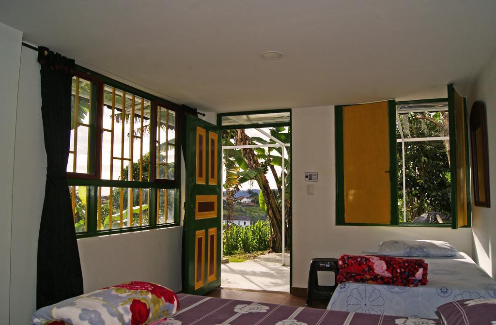 Hostal Casa De Los Taitas Salento Bagian luar foto